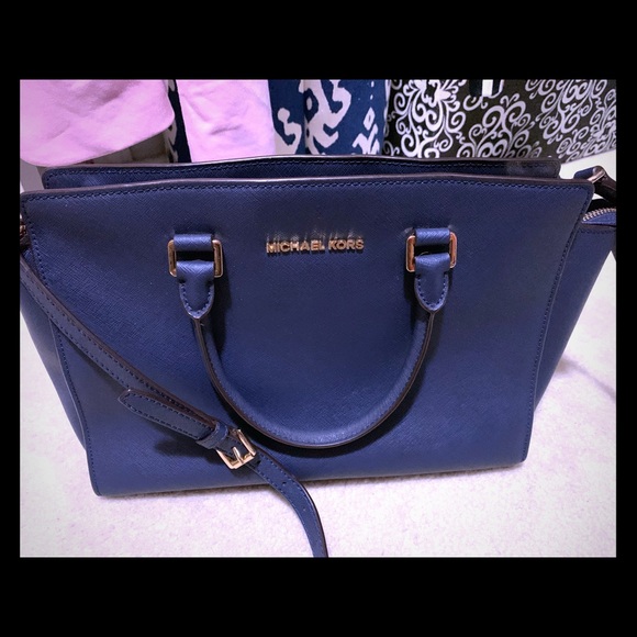 Michael Kors Handbags - Michael Kors Satchel